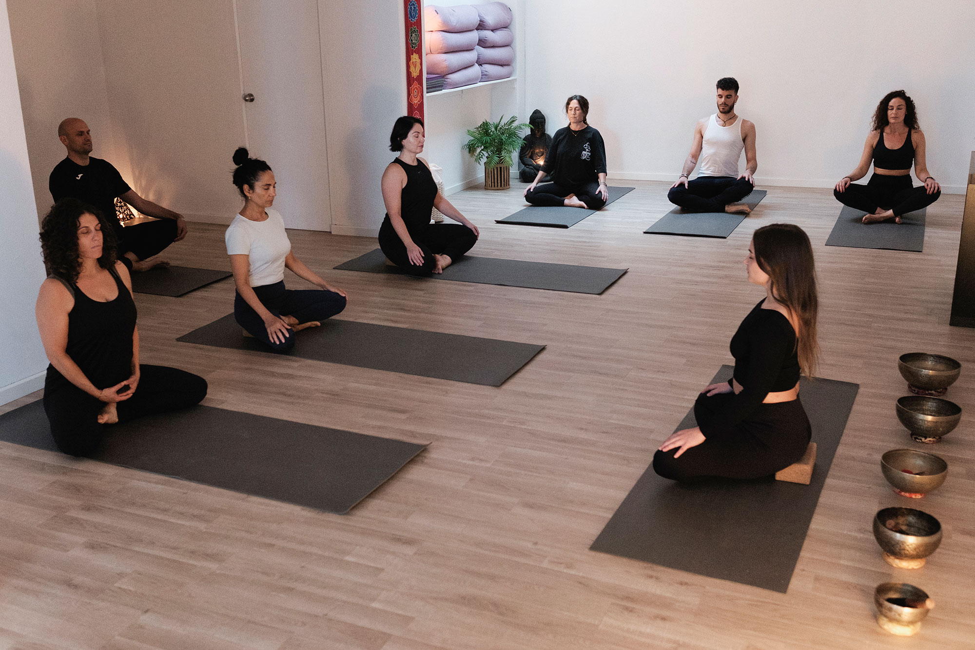 Eliminar el estrés con Yoga. Técnicas de respiración y beneficios