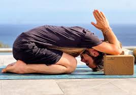 ejercicios de yoga para el dolor de espalda