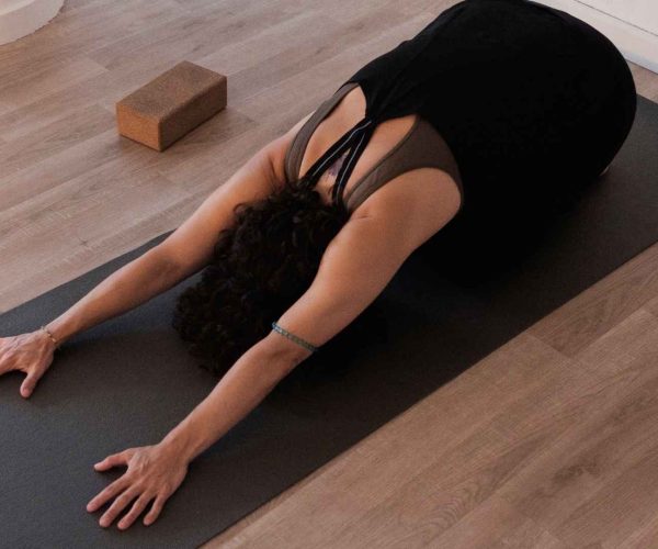 yoga para principiantes en Purna A Coruña